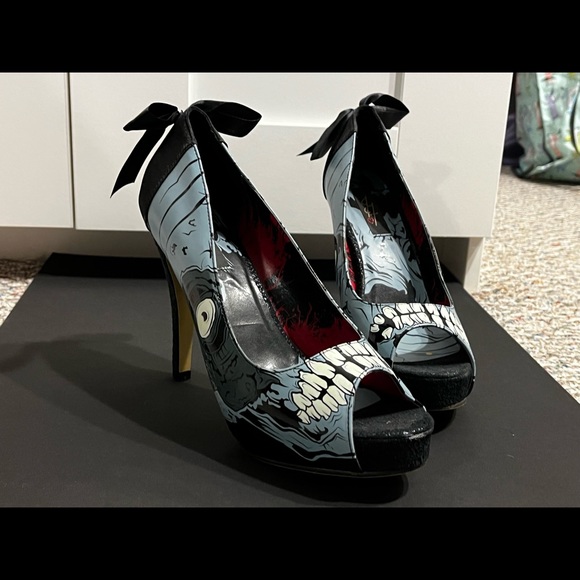 Iron Fist Shoes Iron Fist Zombie Stomper Heels Size 4 Poshmark